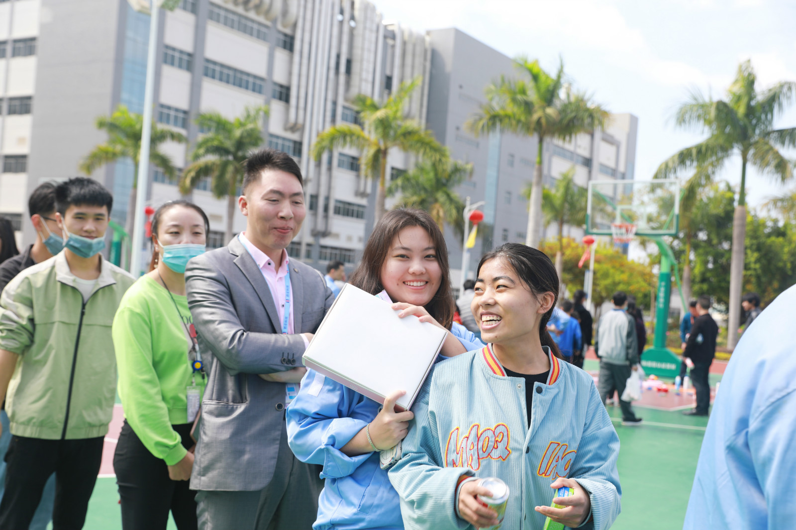就地過年，年味不減—我在勝宏挺好的